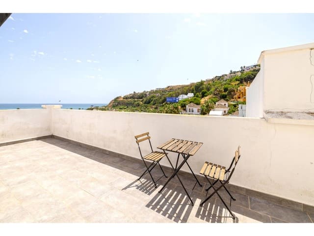 1 soverom Penthouse til salgs i Manilva med svømmebasseng garasje - € 335 000 (Ref: 9100446)