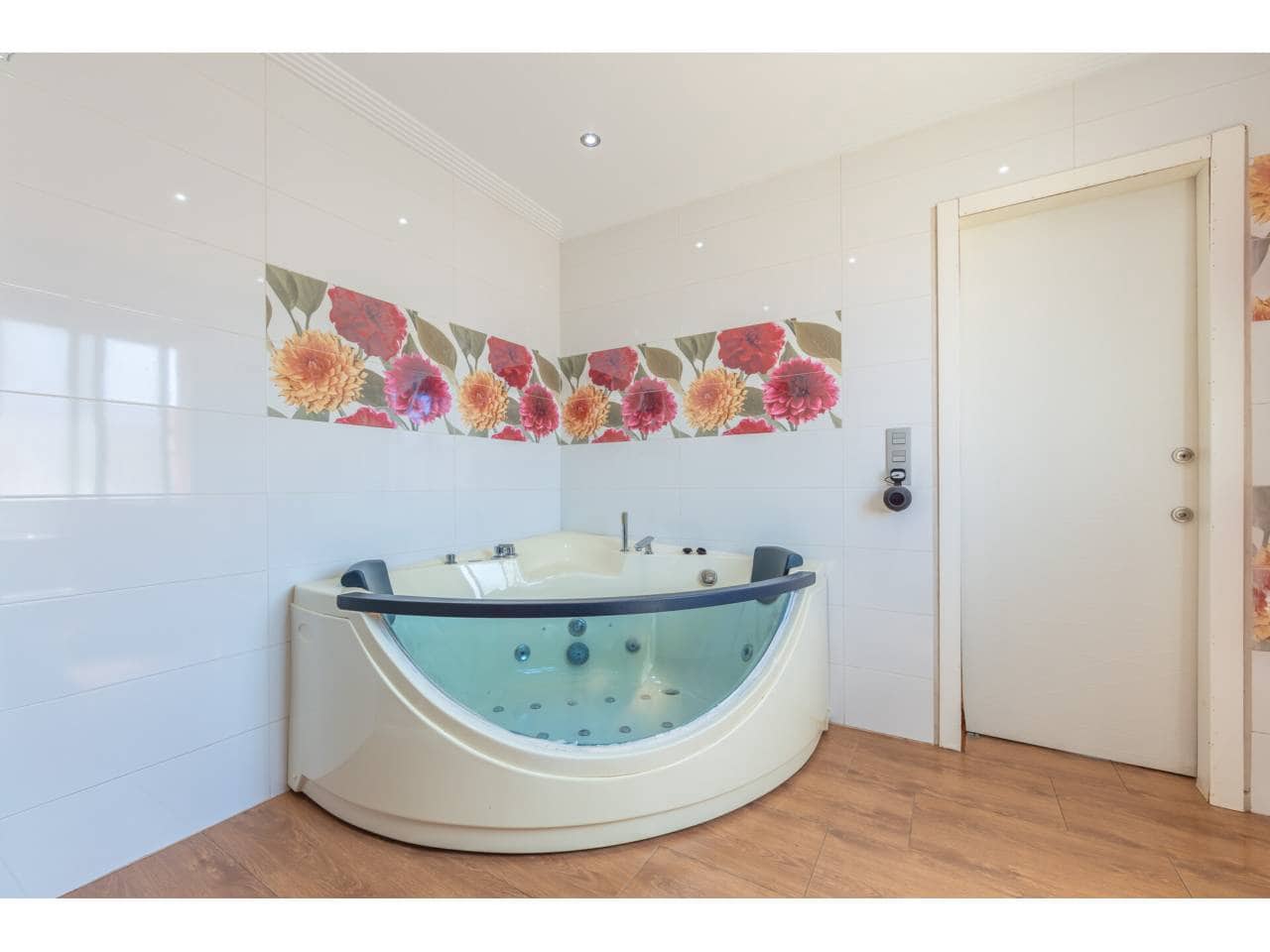 6 soveværelse Villa til salg i Tarifa med swimmingpool garage - € 1.320.000 (Ref: 9109922)