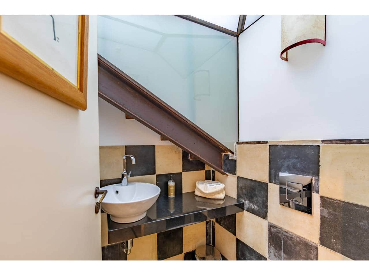 5 soveværelse Hotel til salg i Tarifa - € 1.500.000 (Ref: 9115710)