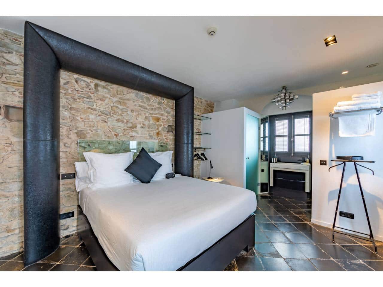 5 soveværelse Hotel til salg i Tarifa - € 1.500.000 (Ref: 9115710)