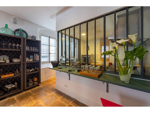 5 bedroom Hotel for sale in Tarifa - € 1,500,000 (Ref: 9115710)