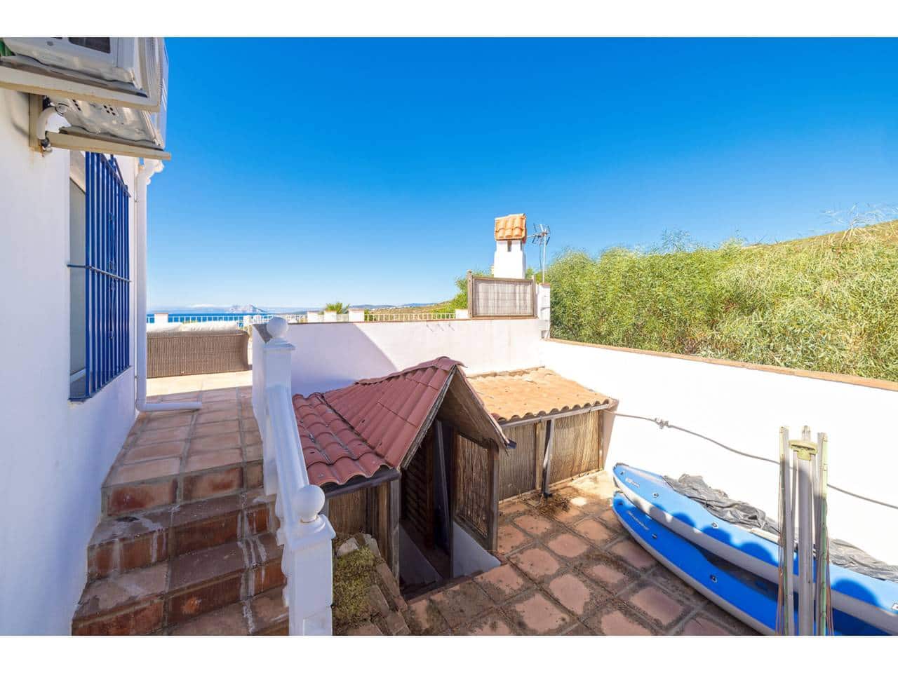 5 soveværelse Villa til salg i Torreguadiaro med swimmingpool - € 1.350.000 (Ref: 9145122)