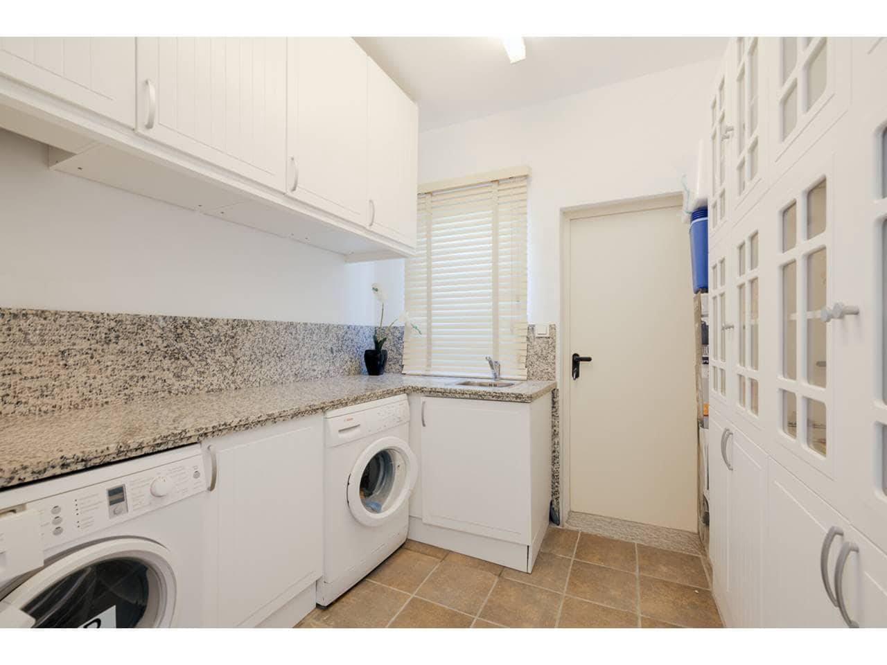 5 soveværelse Villa til salg i Torreguadiaro med swimmingpool - € 1.350.000 (Ref: 9145122)