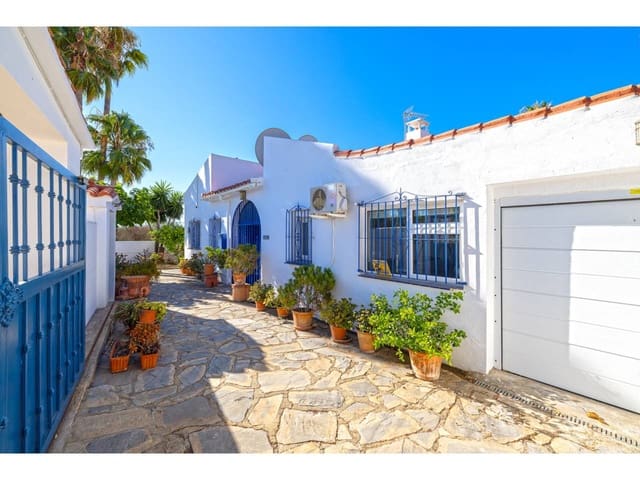 5 soveværelse Villa til salg i Sotogrande, San Roque med swimmingpool - € 1.350.000 (Ref: 9145122)