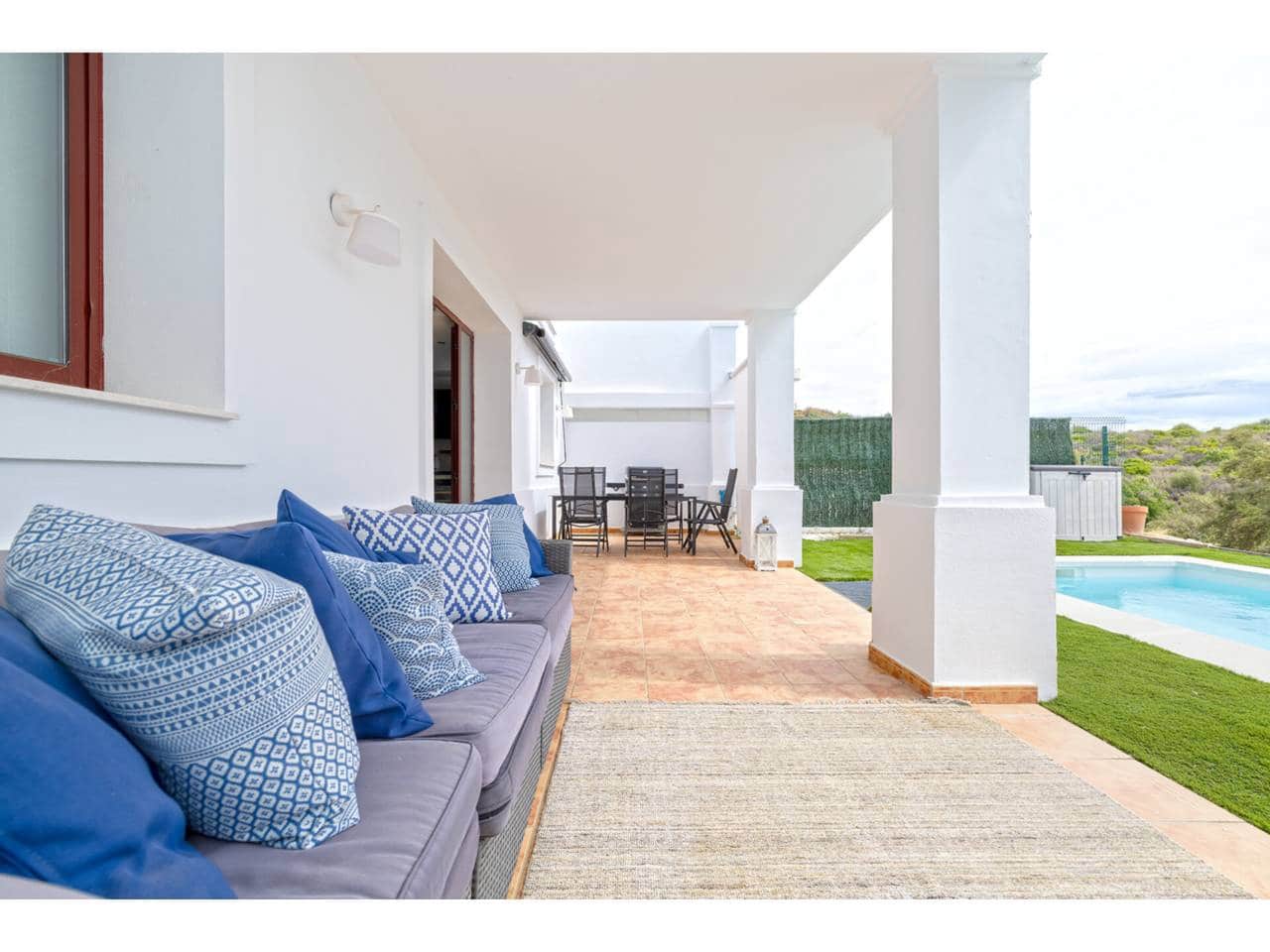 3 soveværelse Rækkehus til salg i Cortes de la Frontera med swimmingpool garage - € 565.000 (Ref: 9145123)