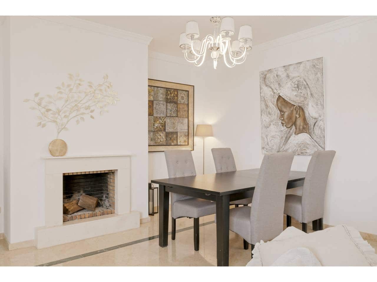 3 soveværelse Rækkehus til salg i Cortes de la Frontera med swimmingpool garage - € 565.000 (Ref: 9145123)