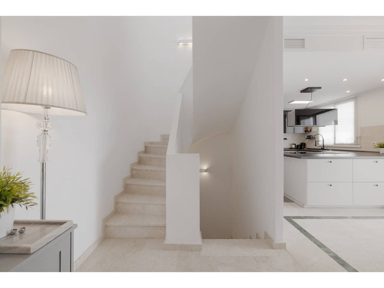 3 soveværelse Rækkehus til salg i Cortes de la Frontera med swimmingpool garage - € 565.000 (Ref: 9145123)