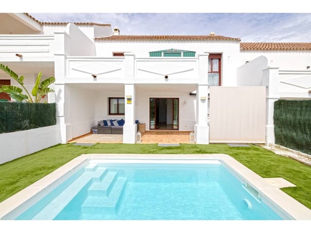 3 quarto Moradia em Banda para venda em Cortes de la Frontera com piscina garagem - 565 000 € (Ref: 9145123)