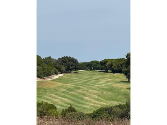 Grunde uden byggetilladelser til salg i Sotogrande Alto, San Roque - € 700.000 (Ref: 9159133)