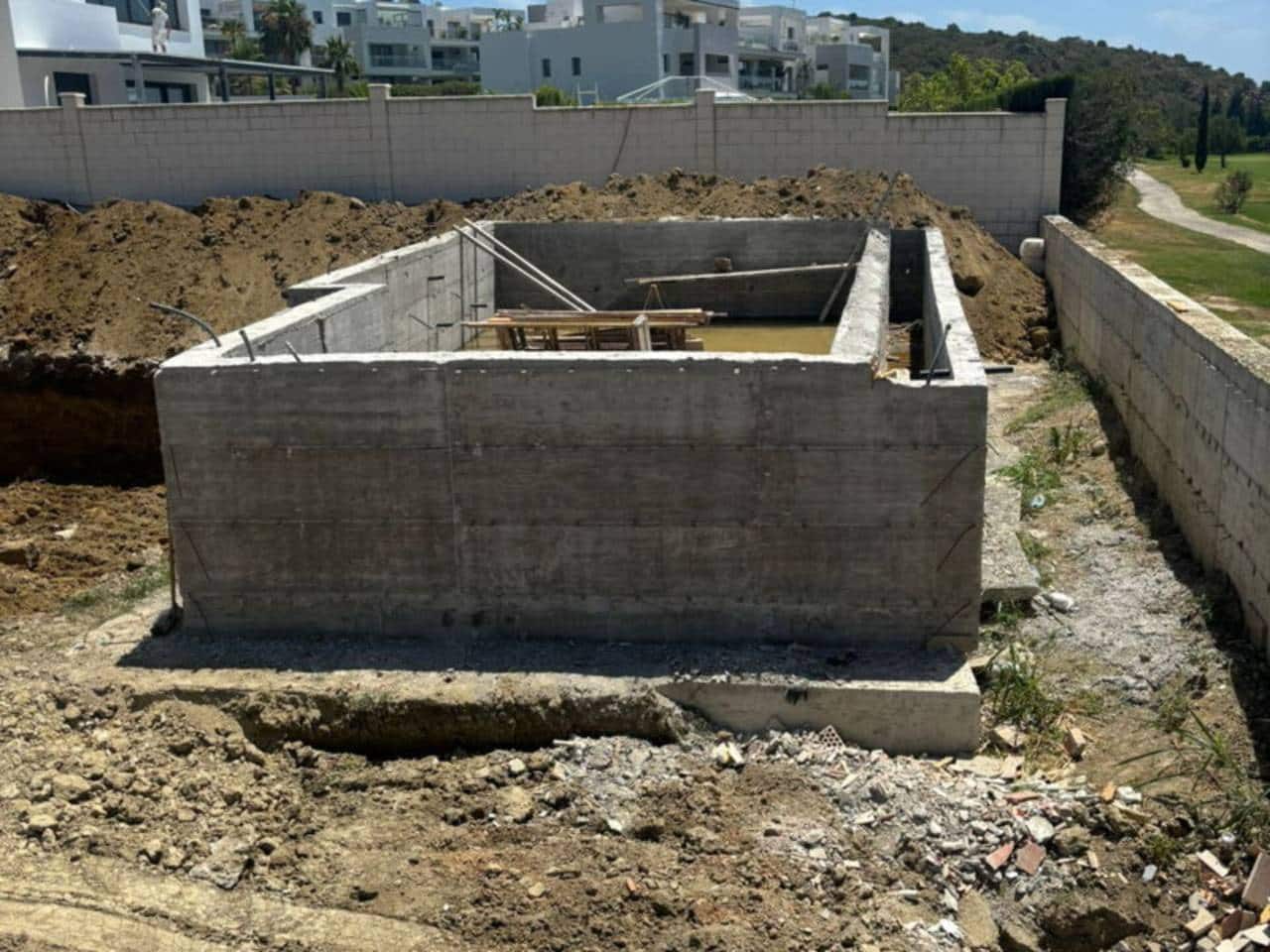 3 soveværelse Villa til salg i Casares med swimmingpool garage - € 1.790.500 (Ref: 9170972)