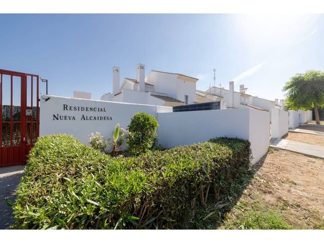 2 bedroom Penthouse for sale in La Alcaidesa with pool garage - € 375,000 (Ref: 9183181)