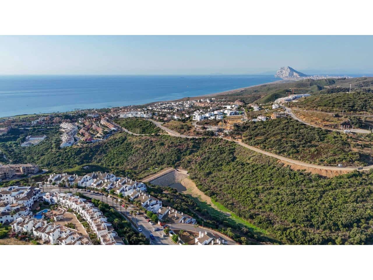 2 soverom Penthouse til salgs i La Alcaidesa med svømmebasseng garasje - € 375 000 (Ref: 9183181)