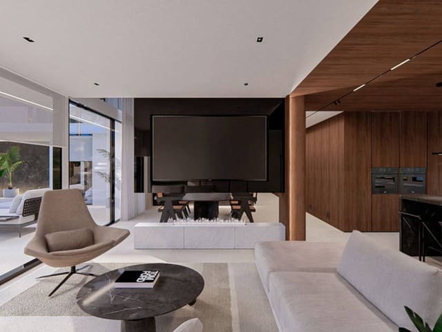 Chalet de 6 habitaciones en La Línea de la Concepción en venta con piscina garaje - 3.995.000 € (Ref: 9183182)