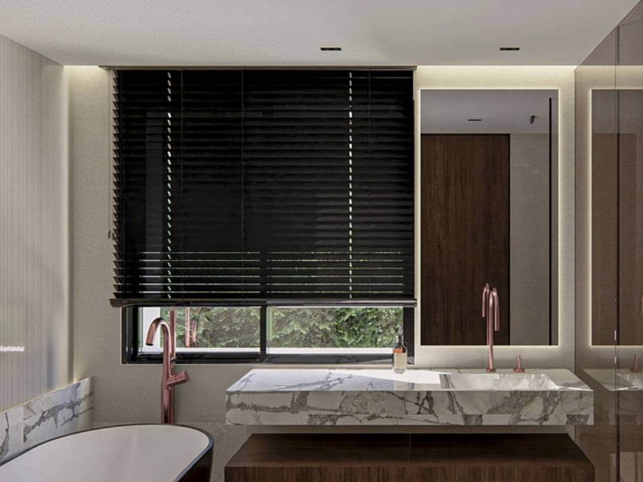 6 soveværelse Villa til salg i La Linea de la Concepcion med swimmingpool garage - € 3.995.000 (Ref: 9183182)