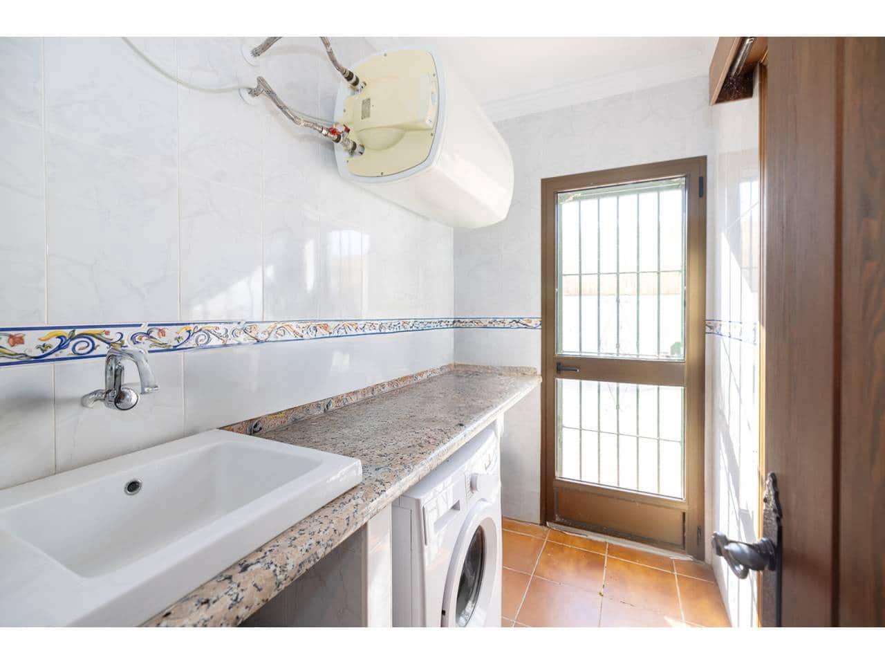 5 sovrum Finca/Hus på landet till salu i Marchenilla - 1 800 000 € (Ref: 9187893)