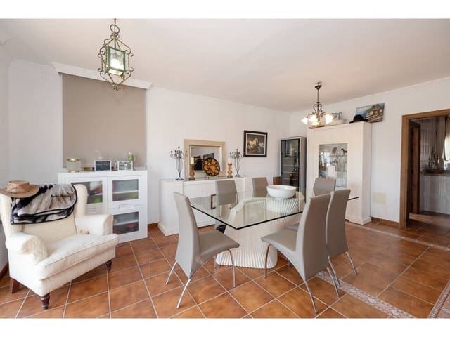 5 bedroom Finca/Country House for sale in Marchenilla, Jimena de la Frontera - € 1,800,000 (Ref: 9187893)