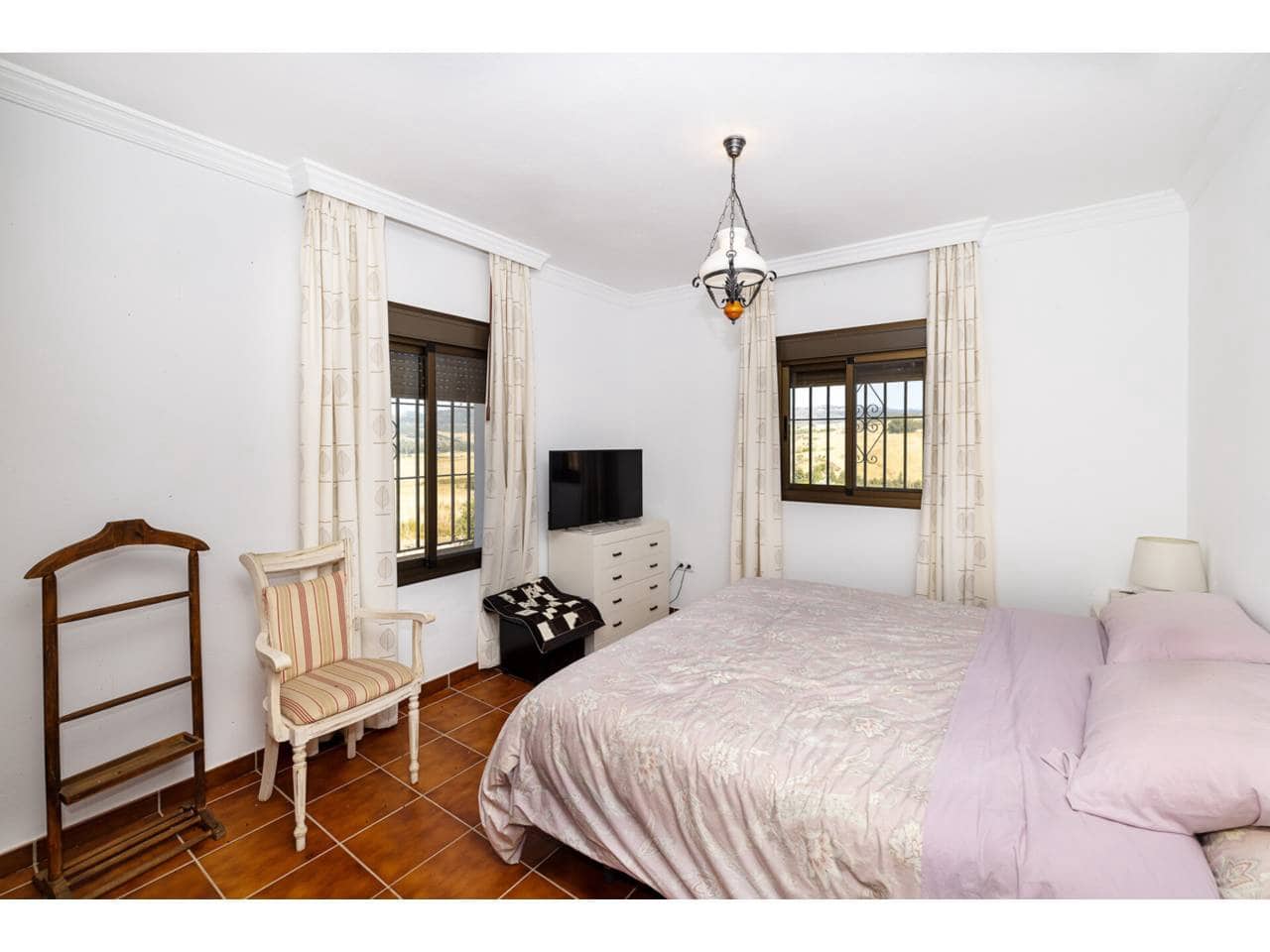 5 sovrum Finca/Hus på landet till salu i Marchenilla - 1 800 000 € (Ref: 9187893)