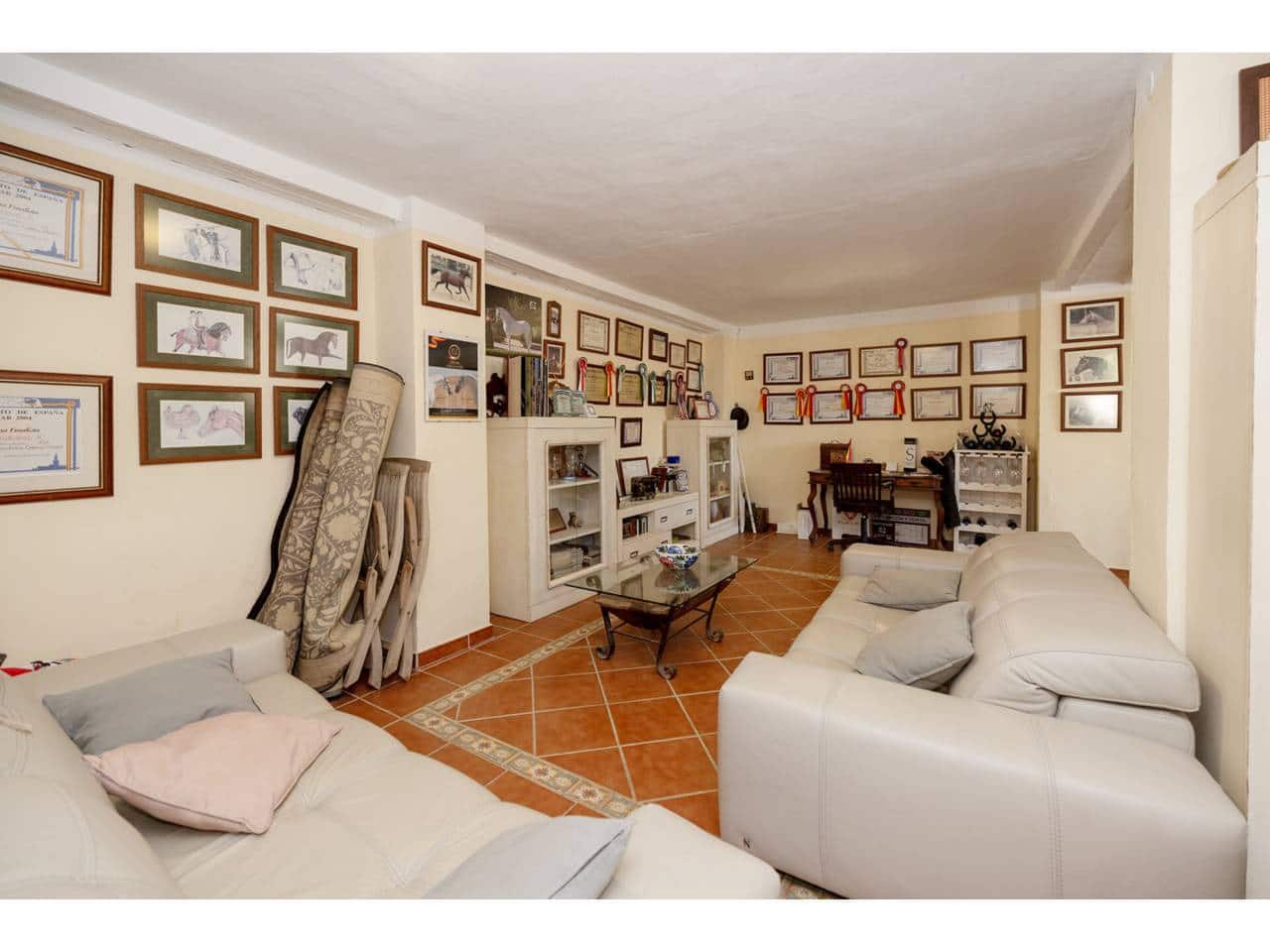 5 sovrum Finca/Hus på landet till salu i Marchenilla - 1 800 000 € (Ref: 9187893)