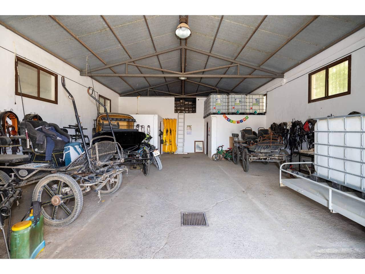 5 sovrum Finca/Hus på landet till salu i Marchenilla - 1 800 000 € (Ref: 9187893)