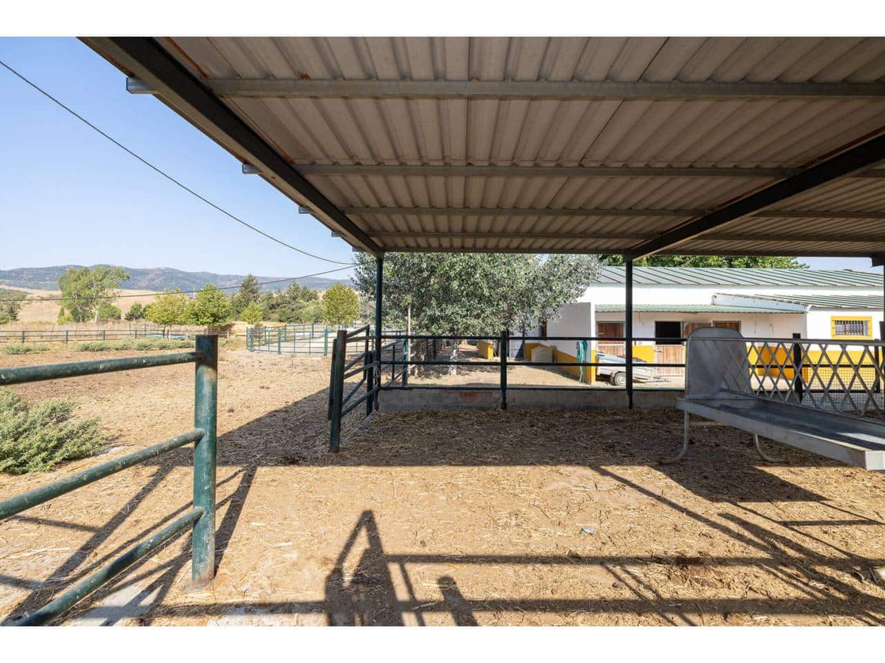 5 sovrum Finca/Hus på landet till salu i Marchenilla - 1 800 000 € (Ref: 9187893)