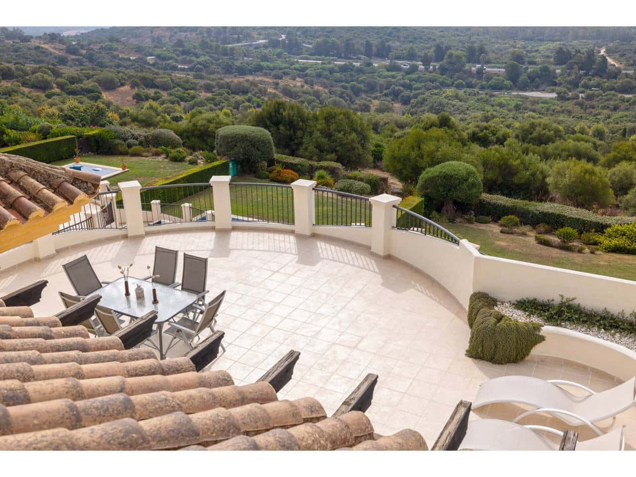 4 quarto Penthouse para venda em Sotogrande com garagem - 700 000 € (Ref: 9200244)