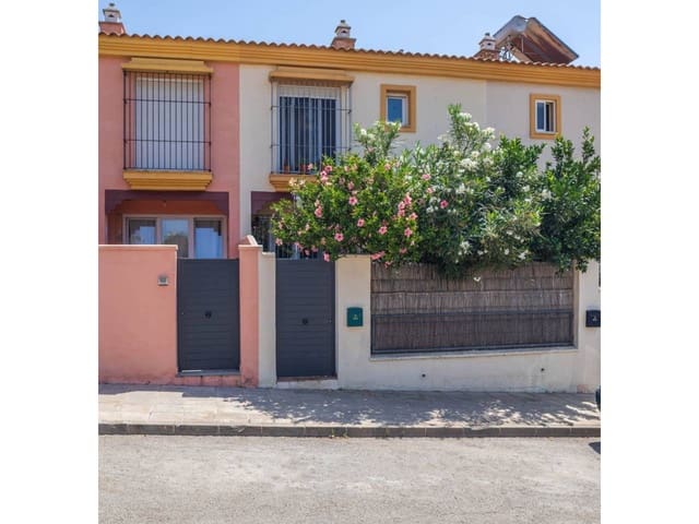 2 bedroom Townhouse for sale in Tarifa with garage - € 608,000 (Ref: 9204202)