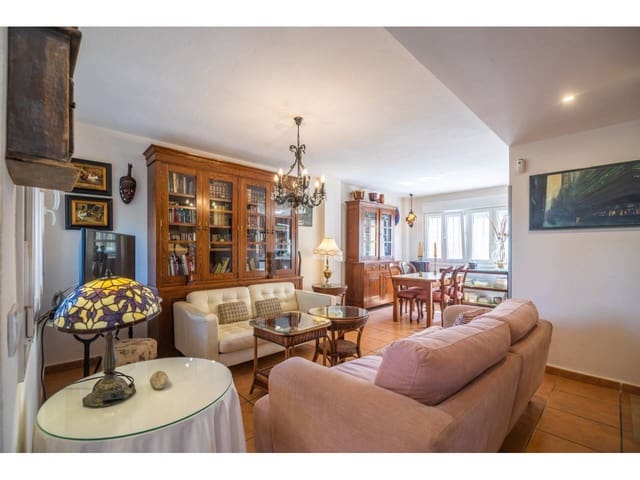 2 bedroom Townhouse for sale in Tarifa with garage - € 608,000 (Ref: 9204202)