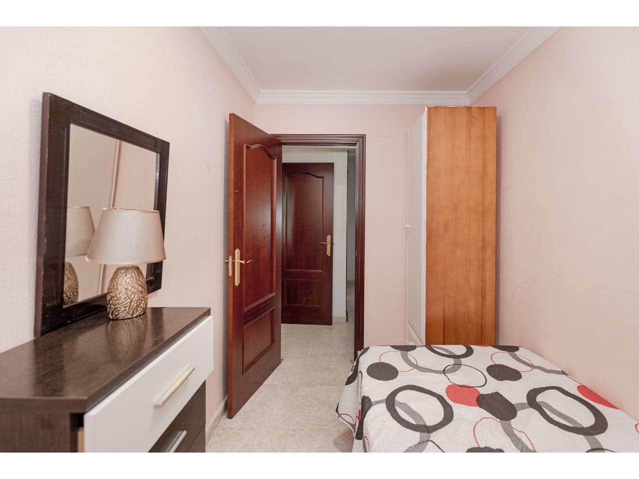 3 soveværelse Lejlighed til salg i Algeciras - € 121.000 (Ref: 9208050)