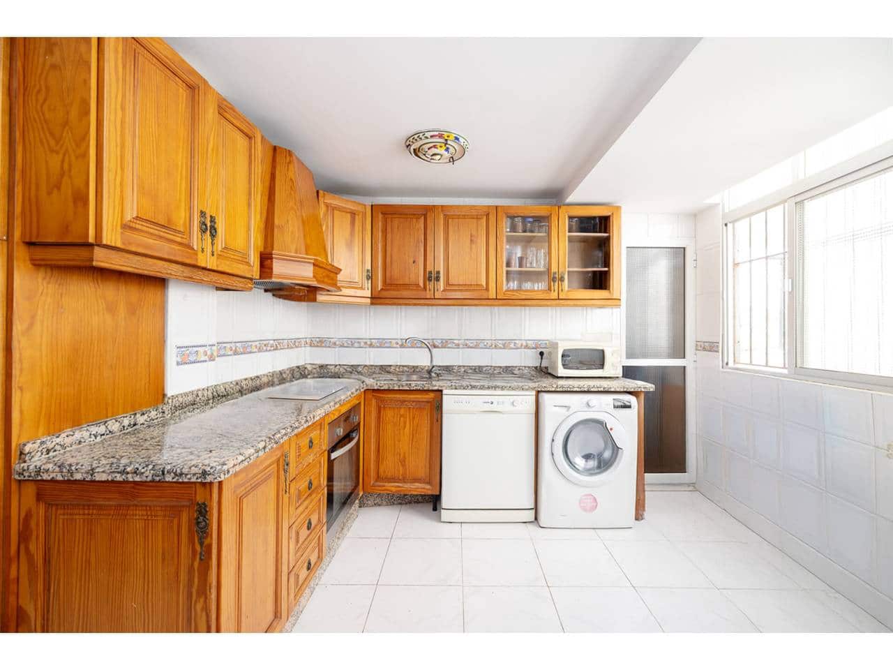 3 soveværelse Lejlighed til salg i Algeciras - € 121.000 (Ref: 9208050)