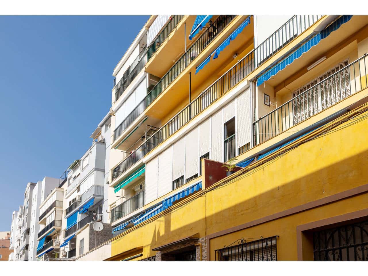 3 soveværelse Lejlighed til salg i Algeciras - € 121.000 (Ref: 9208050)