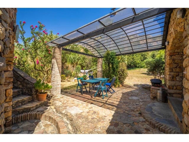 3 bedroom Finca/Country House for sale in Facinas, Tarifa - € 1,400,000 (Ref: 9254732)