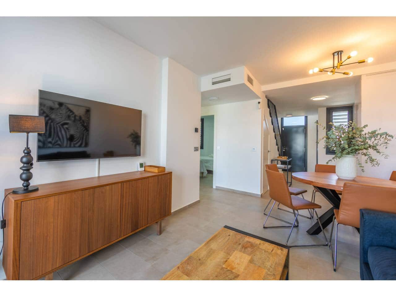 3 soveværelse Byhus til salg i Zahara de los Atunes med swimmingpool garage - € 750.000 (Ref: 9269131)