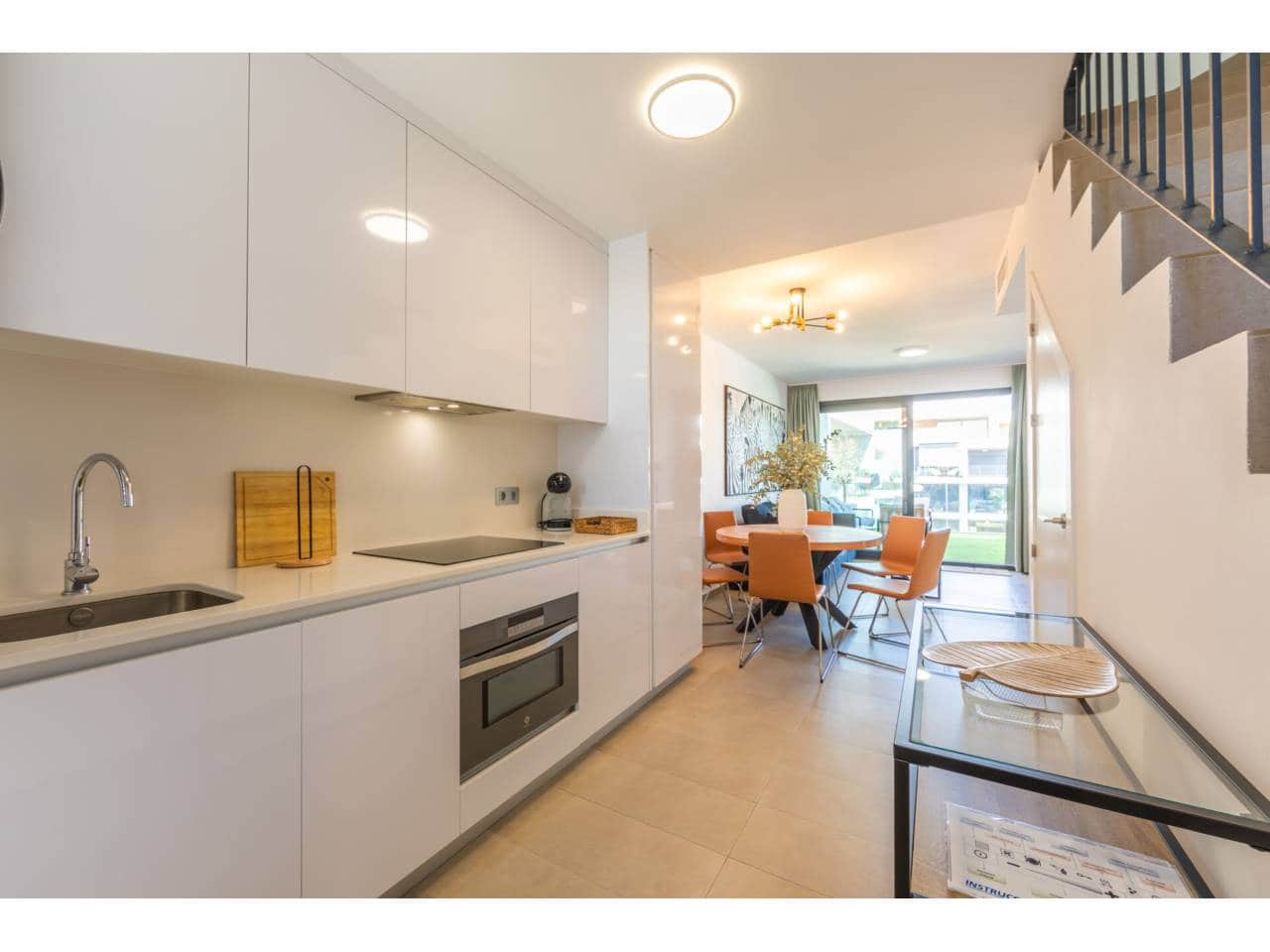 3 soveværelse Byhus til salg i Zahara de los Atunes med swimmingpool garage - € 750.000 (Ref: 9269131)