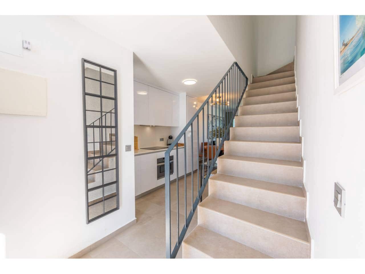 3 soveværelse Byhus til salg i Zahara de los Atunes med swimmingpool garage - € 750.000 (Ref: 9269131)