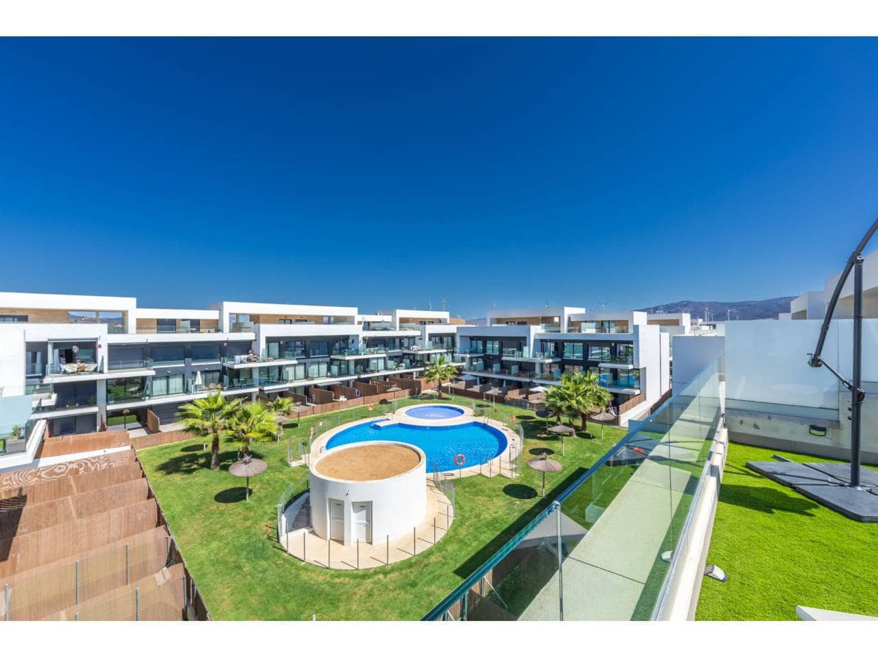3 soveværelse Byhus til salg i Zahara de los Atunes med swimmingpool garage - € 750.000 (Ref: 9269131)