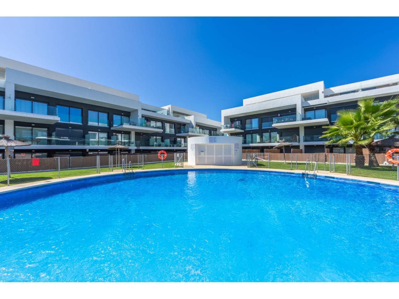 3 soveværelse Byhus til salg i Zahara de los Atunes med swimmingpool garage - € 750.000 (Ref: 9269131)