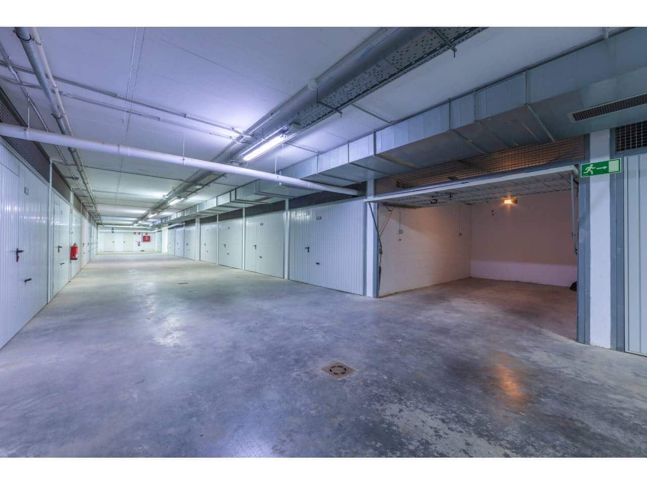 3 soveværelse Byhus til salg i Zahara de los Atunes med swimmingpool garage - € 750.000 (Ref: 9269131)