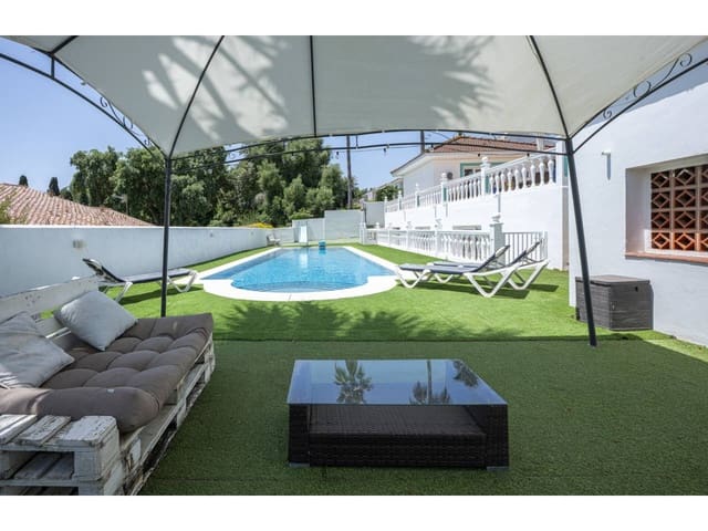 7 chambre Villa/Maison à vendre à Sotogrande, San Roque avec piscine garage - 1 190 000 € (Ref: 9290907)