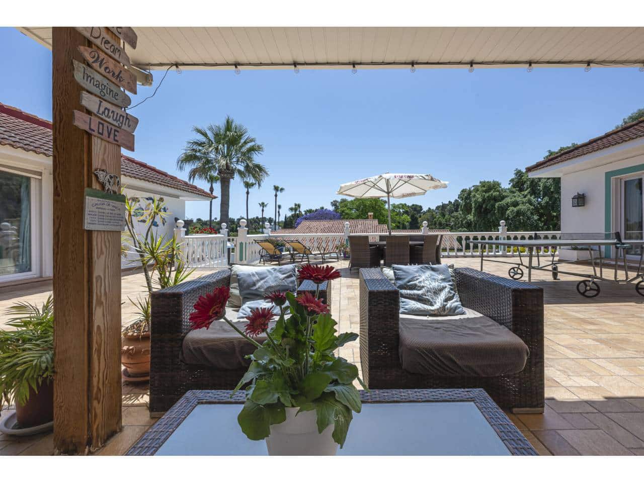 7 chambre Villa/Maison à vendre à Sotogrande avec piscine garage - 1 190 000 € (Ref: 9290907)