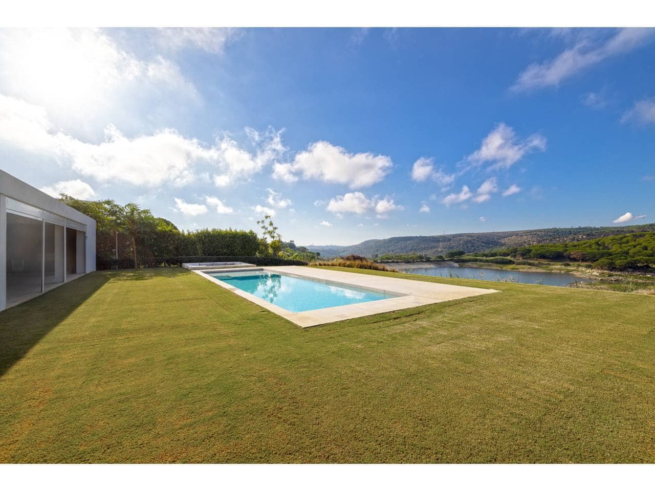 5 sypialnia Willa na sprzedaż w Sotogrande z basenem garażem - 5 750 000 € (Ref: 9300540)