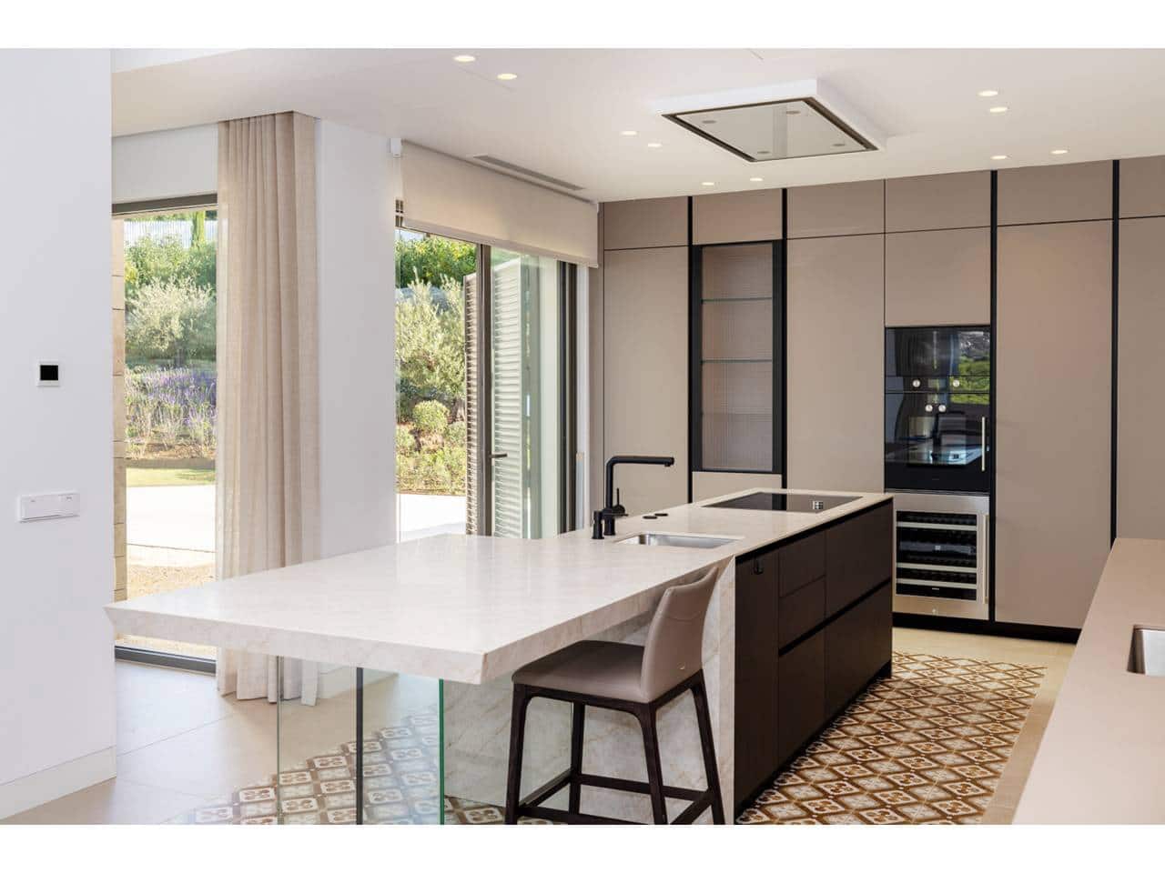 5 sypialnia Willa na sprzedaż w Sotogrande z basenem garażem - 5 750 000 € (Ref: 9300540)