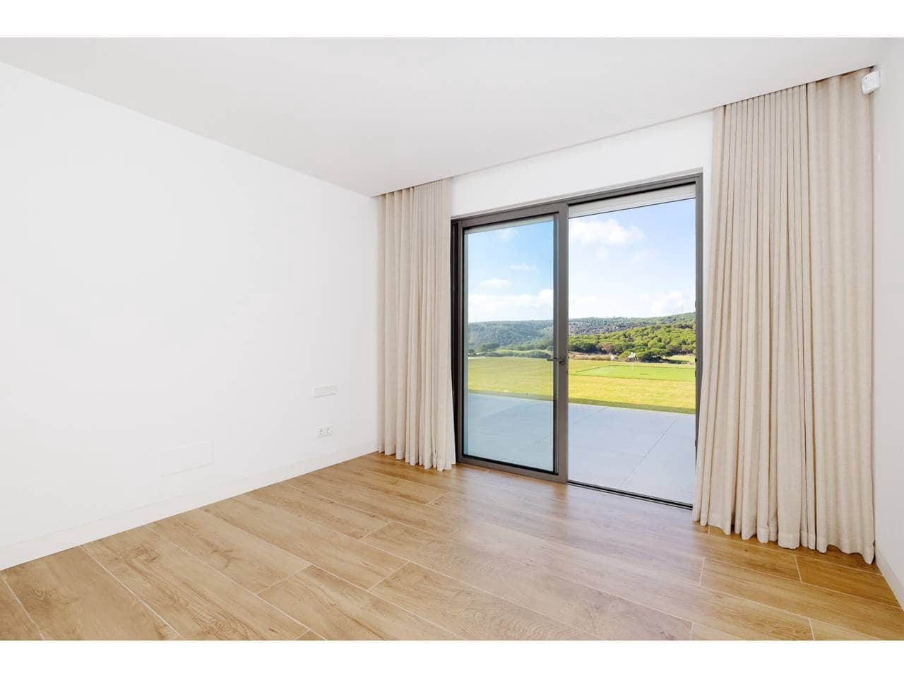 5 sypialnia Willa na sprzedaż w Sotogrande z basenem garażem - 5 750 000 € (Ref: 9300540)