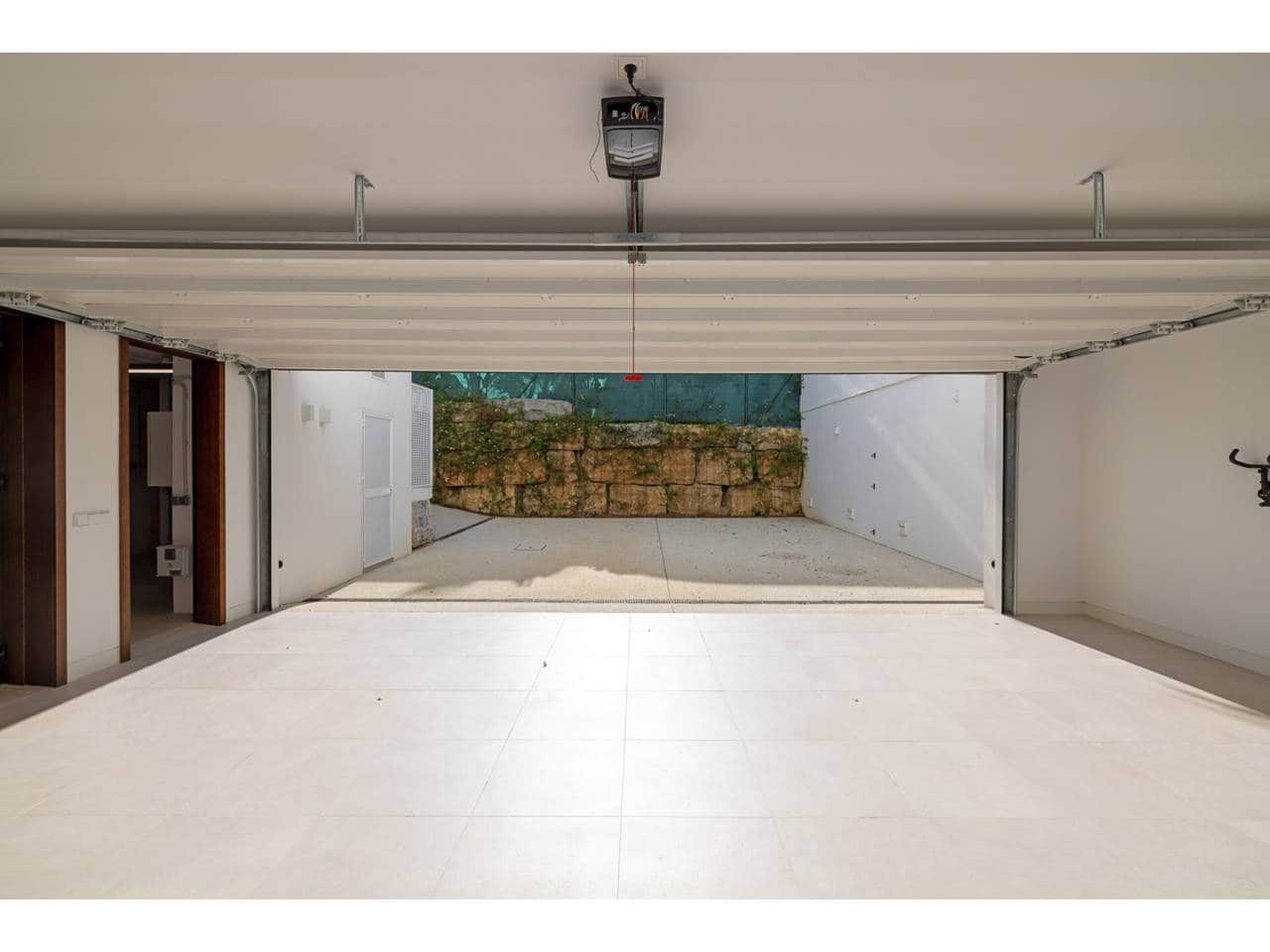 5 sypialnia Willa na sprzedaż w Sotogrande z basenem garażem - 5 750 000 € (Ref: 9300540)