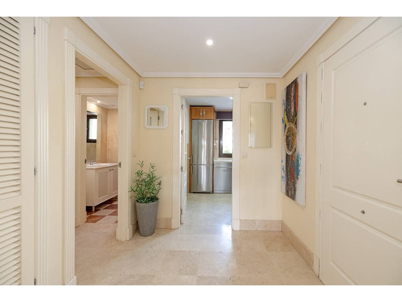 2 makuuhuone Huoneisto myytävänä paikassa Sotogrande mukana uima-altaan 
autotalli - 525 000 € (Ref: 9321529)