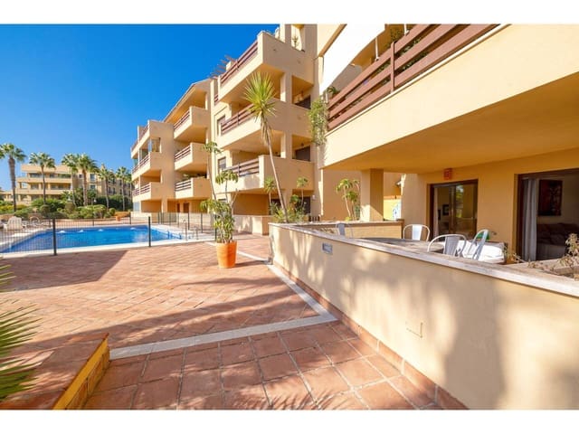 Apartamento de 2 habitaciones en Sotogrande, San Roque en venta con piscina garaje - 525.000 € (Ref: 9321529)