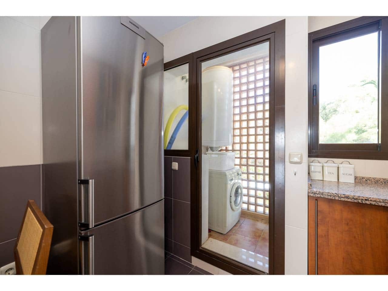 Apartamento de 2 habitaciones en Casares en venta con piscina garaje - 368.000 € (Ref: 9330182)