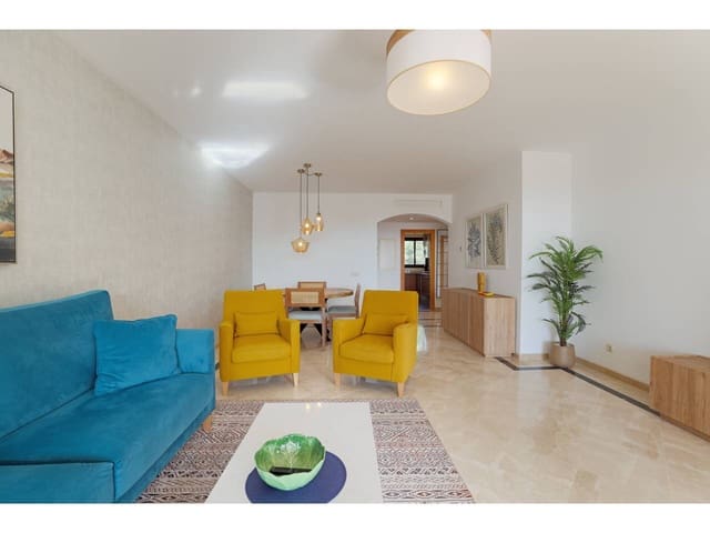 Apartamento de 2 habitaciones en Casares en venta con piscina garaje - 368.000 € (Ref: 9330182)