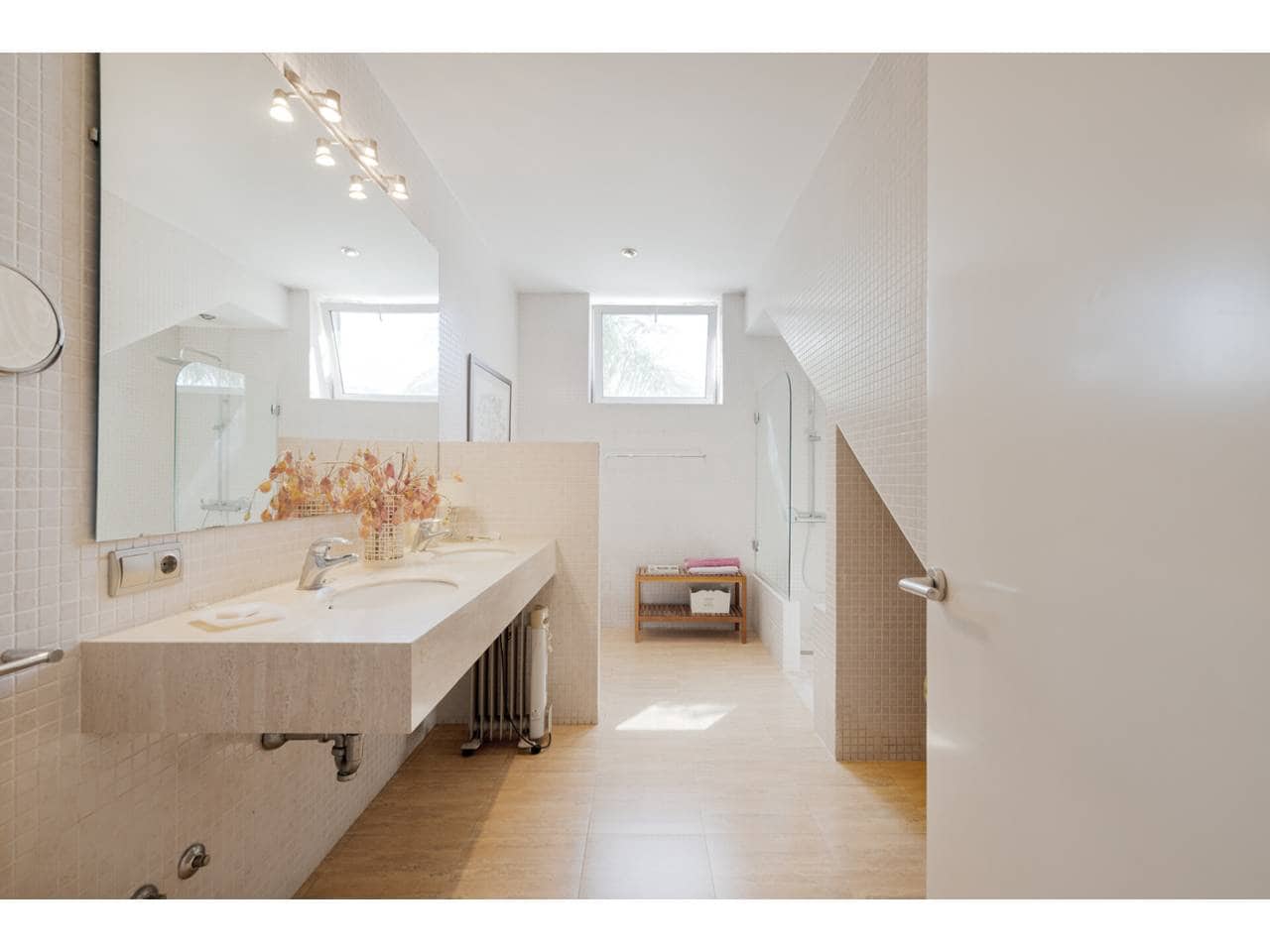 4 soveværelse Villa til salg i Los Barrios med swimmingpool garage - € 975.000 (Ref: 9330183)