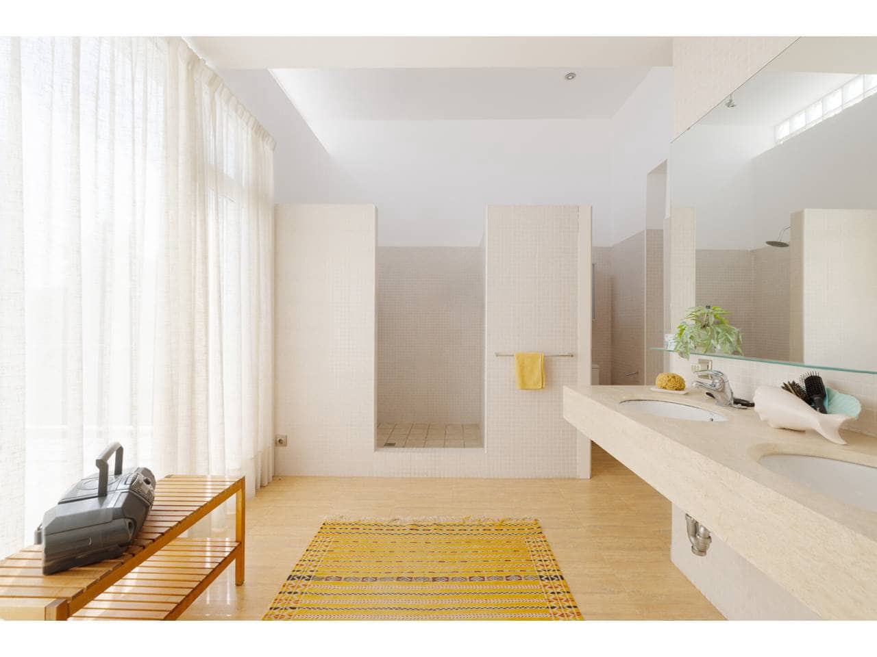 4 soveværelse Villa til salg i Los Barrios med swimmingpool garage - € 975.000 (Ref: 9330183)