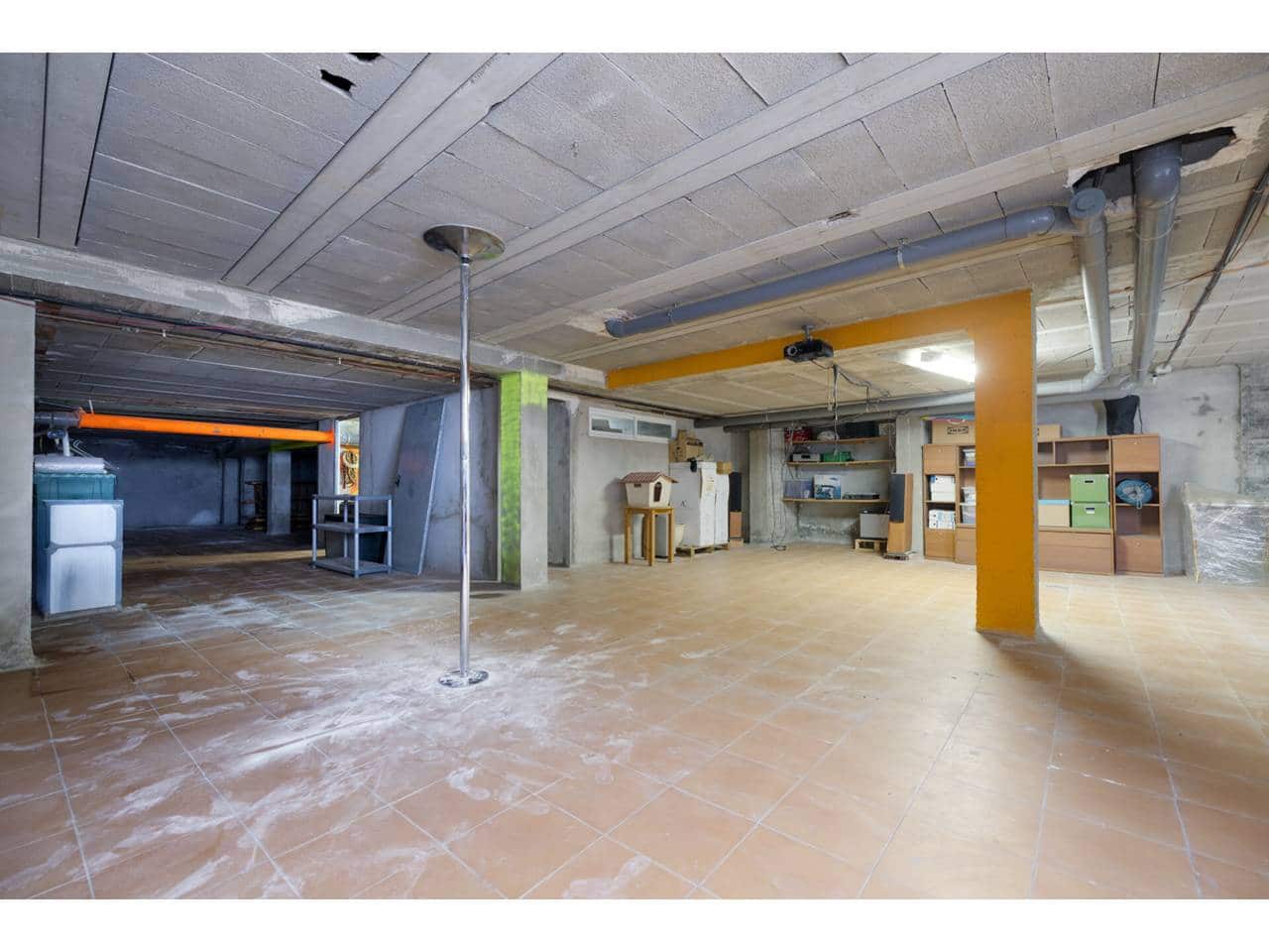 4 soveværelse Villa til salg i Los Barrios med swimmingpool garage - € 975.000 (Ref: 9330183)